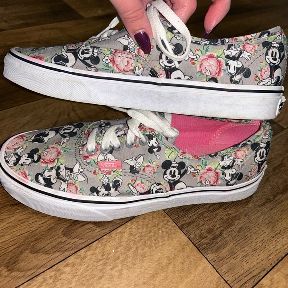 Vans Minnie Mouse Floral Sneakers - Picture 3 of 9